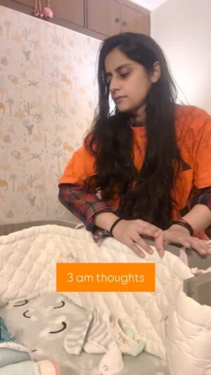 Ankita Sahigal Instagram - #AD Jo bhi aaye, diaper lekar aaye…! @swiggy_instamart se order krlena, upto 50% off chalra hai on babycare range   delivery in just 10 mins
.
.
.
#reelkarofeelkaro #funnyreel #funnyvideos #pregnant #pregnancy #motherhood