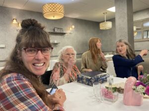Annette O'Toole Instagram - I love this photo of the women in our family. We‘re together, but going in different directions.