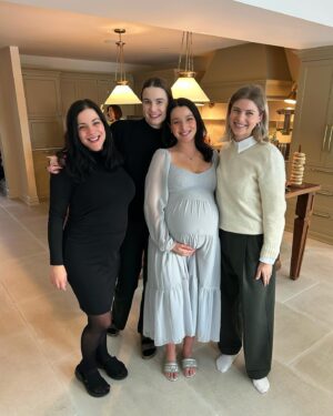 Annie Clark Instagram - Our baby boy is so lucky 🥺 Feeling so grateful for all the love this weekend! House reno is almost done ✔️ nesting is in full-force ✔️ Baby Karaim, we are (just about) ready for you 🩵