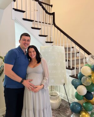 Annie Clark Instagram - Our baby boy is so lucky 🥺 Feeling so grateful for all the love this weekend! House reno is almost done ✔️ nesting is in full-force ✔️ Baby Karaim, we are (just about) ready for you 🩵