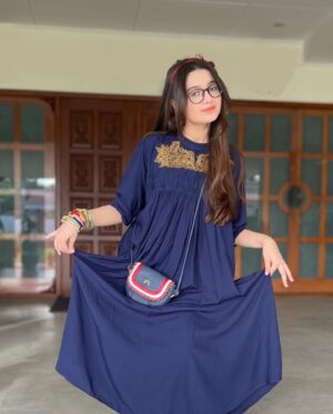 Anoosheh Rania Khan Instagram - MashAllah!
🧿🧿🧿

Dress by: @waleedkhan_couture 
.
.
.
.
.
.
#outfitideas #instagram #explore #eidinspo #outfitoftheday #anooshehraniyakhan
