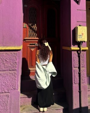 Anoushay Abbasi Instagram - - sweet and purple like my cotton candy 🫧 🍭

@goturkiye @go__istanbul