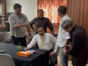 Ansha Sayed Instagram - EPIC MIX : Our umpire meets CID’s GOATED cast! Swipe to catch the fun, quirky convos and mid-fun combos.🎥⚡️
.
.
.
.
.
tags- (CID, cricket umpire, iconic TV, behind the scenes, fun convos, GOATED cast, sports and entertainment, trending moments, cultural crossover, epic interactions, exclusive meet-up, legendary show, must-watch, high reach, fan favorites, unforgettable moments)