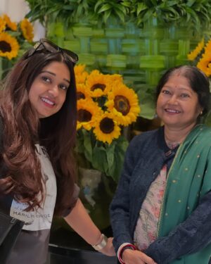 Antara Mitra Instagram - My winter sun ☀️ My everyday Sunshine 🌞 

☕️