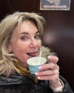 Actress Anthea Turner HD Photos and Wallpapers March 2025