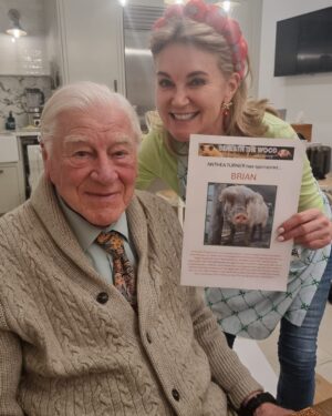 Anthea Turner Instagram - Happy 92nd Birthday Dad 🥳
You’re the bomb and we all love you ♥️
 @wendy_turner_webster came down with the ‘Lurgy’ so our trip the Greenwich Maritime Museum we will do on another day v soon. 
Not been there myself, since I played John Harrison in a Blue Peter film about Longitude wearing an itchy wig ! 🕰️ 😂

Last picture is one I gave Dad in a lovely frame. Mum had come filming with me, it was an about Britain holiday program and the subject was ‘rambling’ you can see here Mums idea of rambling clothes! 
I never saw her in Jeans, anything with a logo and even when she was ill always ‘front door ready’ with lipstick on should anyone pop in. ♥️♥️♥️