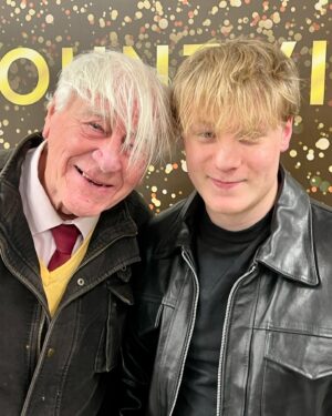 Anthea Turner Instagram - Happy 92nd Birthday Dad 🥳
You’re the bomb and we all love you ♥️
 @wendy_turner_webster came down with the ‘Lurgy’ so our trip the Greenwich Maritime Museum we will do on another day v soon. 
Not been there myself, since I played John Harrison in a Blue Peter film about Longitude wearing an itchy wig ! 🕰️ 😂

Last picture is one I gave Dad in a lovely frame. Mum had come filming with me, it was an about Britain holiday program and the subject was ‘rambling’ you can see here Mums idea of rambling clothes! 
I never saw her in Jeans, anything with a logo and even when she was ill always ‘front door ready’ with lipstick on should anyone pop in. ♥️♥️♥️