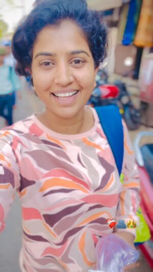 Anuja Mule Instagram - Tag ur friend ❤️‍🩹🫂🏷️ …..
.
.
.
#reelsinstagram #instagood #friendship #viralvideos #algorithm #explore