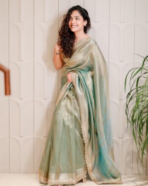 Anupama Gowda Instagram - ಬಾನು 🤍🌸

Saree :  @seragu_by_spurthi_gowda 
PC: @raghavstudios