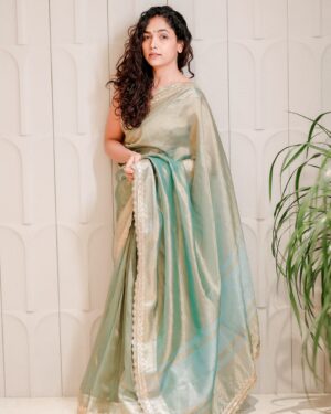 Anupama Gowda Instagram - ಬಾನು 🤍🌸

Saree :  @seragu_by_spurthi_gowda 
PC: @raghavstudios