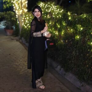 Anwesha Mukherjee Instagram - Lights Love & Healing #diwali