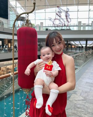 Apple Chan Instagram - 恭喜发财！
新年快乐！
蛇年大吉！