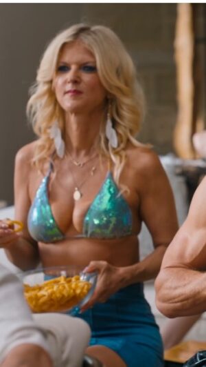 Arden Myrin Instagram - The final chapter is at hand. 
#TheRighteousGemstones returns March 9 on Max….. and yes, I am eating a bowl of Cheetos in a sequin mermaid bikini. #Gemstones4Ever