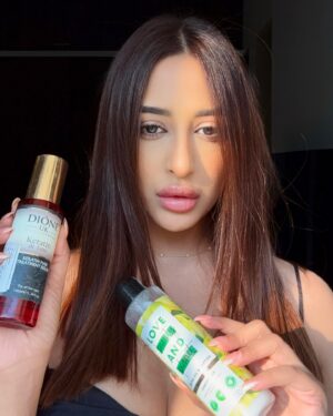 Ariah Agarwal Instagram - Add to Cart 🛒 on repeat!!!
My picks for you! Totally Unsponsored 👼🏻 
(HAIR EDITION 👑)
😍
I have been obsessed with these two products from @dioneukofficial & @lovebeautyandplanet_in 
My hair is longer, stronger & bouncier, no cap 🧢 
Pookies I have listed down the benefits of each product, swipe to spy! 👀
Also, Which products would you recommend I try next?
.
.
#hairgoals #cleanbeauty #dioneukprofessional #lovebeautyandplanet #nykaabeauty #hairtips #hairfall #products2025