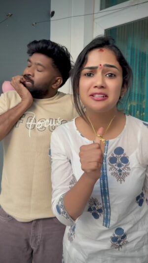 Ariyana Glory Instagram - Ayyoooo Devudaa 😅

#besties #allaresingles😂 #novalentine 

#ariyanaglory #rollrida #jabardastajay 

Captured & edit by @sirisha_rathod7