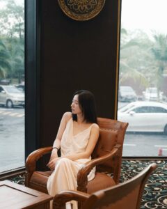 Actress Arlena Chang HD Photos and Wallpapers December 2024