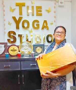 Arunima Dutta Instagram - At The Yoga Studio, we deeply appreciate and cherish every member who walks through our doors. However, we feel compelled to express our gratitude to a few exceptional members and students whose presence, positivity, and warmth have kept us inspired throughout 2024. Their dedication and discipline toward the practice of yoga have set a remarkable benchmark.

✨Glory List of 2024✨
🧘🏻🧘🏻‍♀️🧘🏻‍♂️

🎊Most Inspiring Member: 
Mrs. Sujata Baruah (9:30 AM Batch)

🎊Most Regular Member:
Female: Mrs. Ruprekha Bordoloi (4 PM Batch)
Male: Mr. Gunajit Kumar Das (6:30 AM Batch)

🎊Best Student: T. Menthang Meetei ( CYE LEVEL 1 )

🎊Best Batch: 6:30 AM Batch

🎊Lucky Dropbox Winners : 
1st Prize - Kamala Basumatary ( 6 pm Batch)

2nd Prize - Sumki Nath ( 9.30 am batch)

3rd Prize - Prativa Deka ( 8 am batch )

🎉Congratulations to all the winners!
Thank you for being a source of love, light, and motivation.

Warm regards,
The Yoga Studio

#theyogastudio #7thanniversary #gratitudejourney