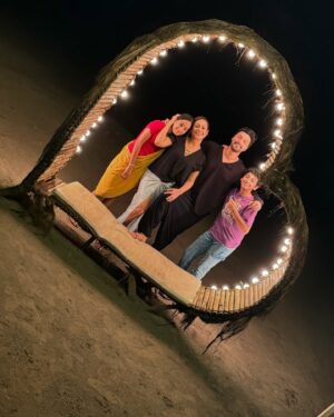 Ashita Dhawan Instagram - Life is all about creating memories so we can cherish them,Always & Humesha❤️
.
.
#the4Gclan #dhawanswhoarehappy