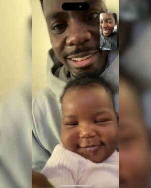 Ashley Blaine Featherson Instagram - Teamwork Made The Dream Work🤍

Working Away From Home & Being A FaceTime Parent Was Not Easy But It Was My Reality. I Always Want Aspen To Know That I Can Be Present For Her, Our Family & My Career!

Loving & Choosing @mynamedarroll Is The Best Decision I’ve Ever Made. He’s My Biggest Cheerleader & Encouraged Me To Go Wholeheartedly. He Held Down The Fort! It’s Clear Aspen Already Knows How Blessed She Is To Have Him As Her Daddy!

All I Do Is For Boo. I Can’t Wait To Tell Her About When Mama Went Away For Work, Made Food For Her The Whole Time & She Got To Have Special One-On-One Time With Daddy! For Now, She Will See Mama On TV…An Answered Prayer!

My Takeaways:

1. Always Know Your “Why”. In Times Of Isolation Or Solitude It’s What Will Keep You Going.

2. Being A Working Parent Isn’t Easy…I SEE YOU & I’m Sending You Love.

3. Mom & Dad…THANK YOU. I Get It Now✨

Many Thanks To @milkstork For The Safe, Easy & FAST Shipping Of My Milk From Canada To LA!