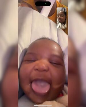 Ashley Blaine Featherson Instagram - Teamwork Made The Dream Work🤍

Working Away From Home & Being A FaceTime Parent Was Not Easy But It Was My Reality. I Always Want Aspen To Know That I Can Be Present For Her, Our Family & My Career!

Loving & Choosing @mynamedarroll Is The Best Decision I’ve Ever Made. He’s My Biggest Cheerleader & Encouraged Me To Go Wholeheartedly. He Held Down The Fort! It’s Clear Aspen Already Knows How Blessed She Is To Have Him As Her Daddy!

All I Do Is For Boo. I Can’t Wait To Tell Her About When Mama Went Away For Work, Made Food For Her The Whole Time & She Got To Have Special One-On-One Time With Daddy! For Now, She Will See Mama On TV…An Answered Prayer!

My Takeaways:

1. Always Know Your “Why”. In Times Of Isolation Or Solitude It’s What Will Keep You Going.

2. Being A Working Parent Isn’t Easy…I SEE YOU & I’m Sending You Love.

3. Mom & Dad…THANK YOU. I Get It Now✨

Many Thanks To @milkstork For The Safe, Easy & FAST Shipping Of My Milk From Canada To LA!