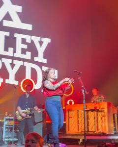 Actress Ashley McBryde HD Photos and Wallpapers February 2025
