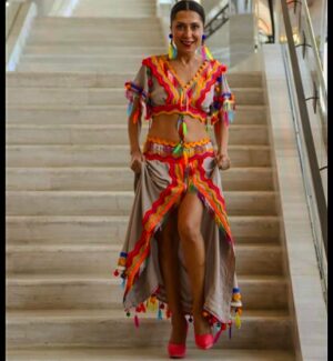 Asuman Dabak Instagram - Bi Bali’den esesim geldi💃🏽