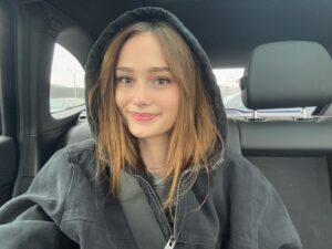 Audrey Grace Marshall Instagram - brrrr ☃️