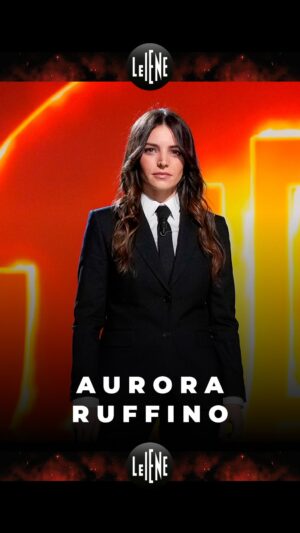 Aurora Ruffino Instagram - “Mettevo i colori in pericolo per darmi la possibilità di cambiare il loro destino e, così, farli vivere per sempre.” Il monologo in studio di @aurora_ruffino_officialpage, in tutte le librerie con il suo libro “Volevo salvare i colori” #LeIene