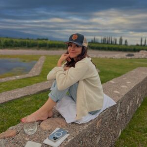 Autumn Reeser Instagram - OK, so apparently this week they decided that wine causes cancer, but it also happens to sometimes cause transcendent experiences at a breathtaking vineyard in Argentina while the sun sets over the Andes mountain range and good LORD can we all just breathe for a minute and celebrate the fact that we are ALIVE, we are freaking ✨ALIVE✨ and life can be beautiful and exquisite and complex and nuanced and I. AM. Grateful. 

That’s all.
Carry on with your day. 

Gracias @caropzo & @zuccardivalledeuco & @leolanussol & @julizuccardi