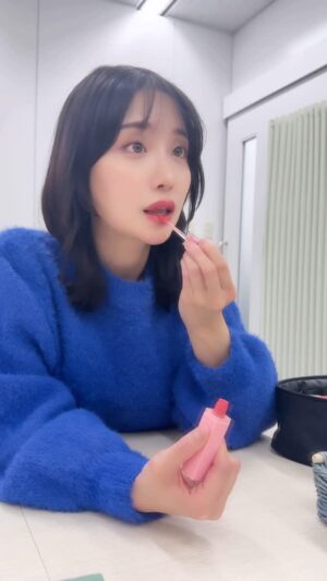 Aya Shibata Instagram - 💙🩷
ㅤㅤㅤㅤㅤㅤㅤㅤㅤㅤㅤㅤㅤ
ㅤㅤㅤㅤㅤㅤㅤㅤㅤㅤㅤㅤㅤ
今夜はABEMA Primeです⛄️
今日は司会進行を務めますので応援お願いします！笑
ㅤㅤㅤㅤㅤㅤㅤㅤㅤㅤㅤㅤㅤ
リップはAMUSE！
ㅤㅤㅤㅤㅤㅤㅤㅤㅤㅤㅤㅤㅤ
ㅤㅤㅤㅤㅤㅤㅤㅤㅤㅤㅤㅤㅤ
#fyp #アベプラ #abemaprime #アミューズ #amuse