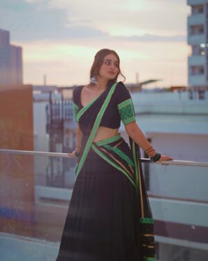 Ayesha Khan Instagram - ले चल वहाँ जो मुल्क तेरा है…
.
.
📷- @tdf.studioz 
Styled by - @sravyalavidi 
Wearing- @archithanarayanamofficial 
Jhumkas- @aditi_collection
Hairstylist- @arabellamakeupstudio