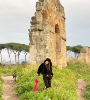 Ayesha Omar Instagram - Flying Roma ❤️ Number 12 and 14 are my constant states of mind. You think I’m crazy cause I relate to animals and children more? 🦅💋🌹🌪️

#Romanholiday #friendsandfamily 
#travelgram #travelblogger 
#roma #rome #italy #ayeshaomar #feb2025 #birdperson #animallovers #animalpeople #imlikeabird #gypsy #wanderer #holiday #travel #love #mylife