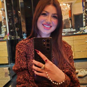 Ayesha Takia Instagram - #mikail #ayeshatakia Mama bear and Baby bear 🐻 🥰😘🧠💋