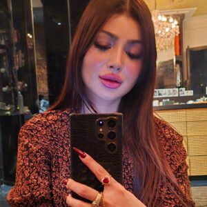 Ayesha Takia Instagram - #mikail #ayeshatakia Mama bear and Baby bear 🐻 🥰😘🧠💋