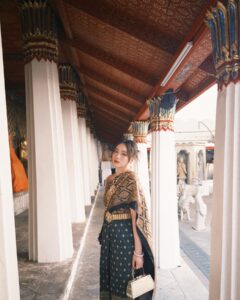 Actress Bella Yang HD Photos and Wallpapers January 2025