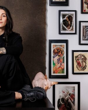 Bely Basarte Instagram - Proyecto Kan: Bely Basarte, Molly y Otis

Bely Basarte no solo es una de las voces más especiales de su generación, sino también una artista que transforma cada experiencia en inspiración. Molly y Otis, sus dos gatos, son una parte fundamental de su vida y su música.

Molly llegó en sus primeros pasos como artista independiente, trayendo cariño, mientras que Otis le aporta calma en los momentos difíciles. Ellos no solo son su refugio, sino también los primeros en escuchar sus canciones, convirtiéndose en parte de su proceso creativo.

Gracias, Bely, por dejarnos entrar en tu mundo y mostrarnos el amor que compartes con ellos.
@czsbackdrops 
#ProyectoKan #BelyBasarte #MollyYOtis #arteymascotas