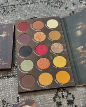 Bhumika Thakkar Instagram - NEW Twilight New Moon X @colourpopcosmetics Collection 

This limited edition collection includes;

Twilight New Moon Eyeshadow Palette - Create endless fantasy looks with 15 oranges, golds and red smokey shades that represent the warm tones in each New Moon scene.

SOL Glow Oil in It’s a Wolf Thing- Get a warm golden glow inspired by Jacob with this rich, moisturizing body oil that gives skin a hint of colour and subtle luminosity.

Super Shock Shadow in We Won’t Bite & The Volturi - Take a swipe of our famous OG crème-to-powder formula in 2 new Tie-Dye shades that deliver supercharged sparkling colour.

Multichrome Shadow Stix in Wolf Girl, It’s Always Been Him & Vampire Girl, Bella! - Get high-impact, colour-shifting pigment with our super creamy multichrome eyeshadow stick in 3 new shades!

Where the Hell Have You Been, Loca? Lip Kit, You Can’t Trust Vampires Lip Kit - LIPPIE PENCIL & POWER POUT
TRANSFER-PROOF 8HR LIPSTICK KITS
Get the perfect matte pout with our mahogany brown and vampy red lip combos inspired by Jacob and The Volturi!

Ultra Glossy Lip in Runs with Vampires - Swipe on our smoothing metallic true red lip gloss infused with Hyaluronic Acid for lips that are always glossy, never sticky.

#twilightnewmoon #twilightsaga #twilightnewmoonxcolourpop #twilightxcolourpop #colourpopme #colourpopcollection #colourpopmakeup #colourpopindia #colourpopxbhumika #indianbeautyblogger #indianmakeupblogger #PR #PRUnboxing
