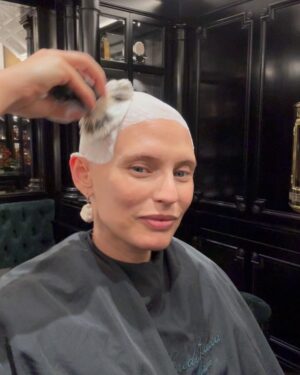 Bianca Balti Instagram - February 4th. World Cancer Day.

It has always been just a random day that some posts on Instagram reminded me of. Although my aunt died of metastatic breast cancer at age 39 and my mom got myeloma a couple of years ago. And despite my own diagnosis, back in 2021, of carrying the BRCA1 gene for which, in December 2022, I underwent a preventative double mastectomy. 
Cancer couldn’t inhabit my thoughts, let alone my body.

Until September 8th of 2024, the day that Cancer, Ovarian to be specific, came into my life feeling a whole lot like a death sentence. On October 14th, I started my chemotherapy journey that just ended last Monday, January 27th, but to my great surprise, those last few months, I felt as alive as ever. 
I was not taking my life for granted anymore, and my gratitude hit an all-time peak. Everything started to taste like a real blessing. 
It has been hard, and it isn’t quite over yet, but I wouldn’t have it any other way. They say, “What doesn’t kill you makes you stronger,” but my experience is that what didn’t kill me made me love life a lot more. 

1. October 14th, 2024, Providence St Joseph Hospital. LA. First Chemo infusion. 
2. Me, high on Benadryl (one of the meds given before treatment to prevent an allergic reaction). LOL. 
3. My love selflessly carrying me through the pain with his unconditional love.
4. Matilde shaving my head on Halloween night. I thought that I could take advantage of the occasion to dress up as Uncle Fester. Little did I know that my little pubic hair razor would take hours. LOL. 
5. November 4th, 2024, Providence St Joseph Hospital, LA. Second Chemo infusion. 
6. Filming “Le Iene” with Nic in LA (You’ve been a bit of a pain in the ass, but you did a great job at the end. Thank you, bro :)

[follows in the comments]