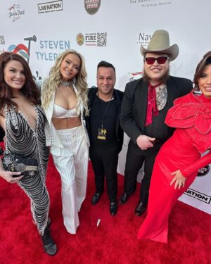 Brandy Ledford Instagram - What an incredible night! Loved every second of supporting @janiesfund at their Grammy’s party. Such an incredible cause supporting youth who age out of foster care, with the help of @iamstevent and @youthvillages. 

I have to say the highlight of the night was meeting the heroes and sheroes from @lafdstation69 and the honor to celebrate them🙏🏼

I mean, and @officialhilaryroberts and I always always have the best time together💃 Love you sis. 

@tiffanyhaddish was flawless as always. Loved hanging out with the phenomenal @revolinogharibian too. Such a special night, lots of sweet emotion ❤️

Killer af pinstripe suit: @jeanpaulgaultier 
Gorgeous Jewels: @tovastore 
Sexy Hair: @suzistylz 
Flawless Makeup: @makeupbya_rmine 
Styled by the incomparable: @cara_gordon