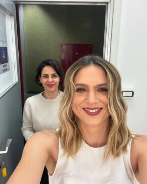 Brenda Lodigiani Instagram - Avete visto la puntata di ieri di @stepraidue ?
@littlecrumb_ mi manchi moltissimo ♥️

Grazie @alessandrovigilante 🧡
@lamarigol 

@flavialiberatori_ 
@elenabrozzistylist 

@_saradistefano_ 

@f_d_x