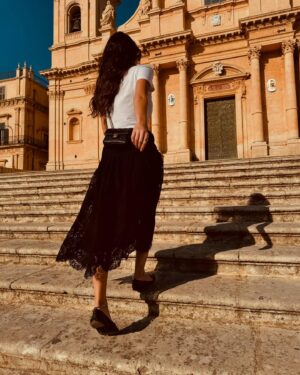 Camila Morrone Instagram - Sicilia, ti amo 🍝🍷