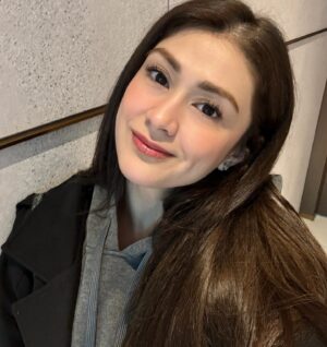 Carla Abellana Instagram - 🇯🇵💴🏯🎌