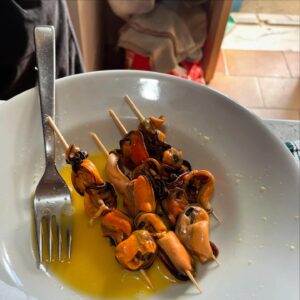 Carlotta Antonelli Instagram - In SudHaus stupidera 
Tramonti,fritture,amore.