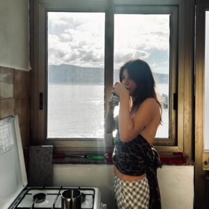 Carlotta Antonelli Instagram - In SudHaus stupidera 
Tramonti,fritture,amore.