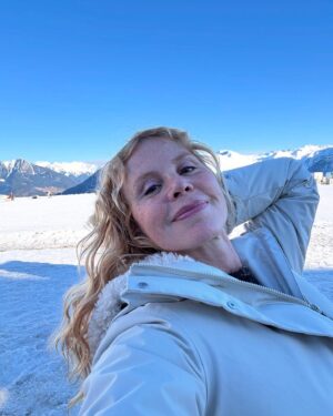 Carole Richert Instagram - C’est parti pour le festival de Luchon ❤️# luchon #superbagneres