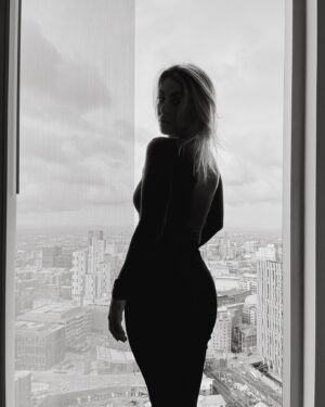 Carolina Castelinho Instagram - 🖤