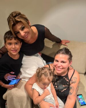 Carolina Papaleo Instagram - ¡Cumpleaños feliz! 

Una noche inolvidable… y todo gracias a ustedes. Gracias por acompañarme en este día tan especial.

¡Los quiero muchísimo!

#cumple #FelizCumpleaños #CelebrandoLaVida #AgradecidaSiempre #UnAñoMásDeVida #CumpleañosEspecial #AmorYGratitud #MomentosFelices #ActrizEnCelebración #ViviendoConAlegría