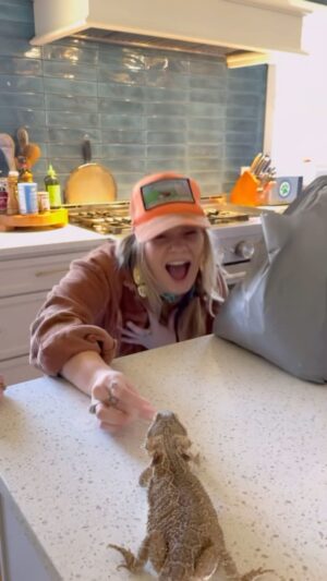 Caroline Hobby Instagram - Of course we had to introduce @ashlandcraft to Kirby. She went next level and fed her worms…. “You can bait a hook, right?!” 🤣 Tune in now to @getrealcarolinehobby to hear/watch this amazing episode.