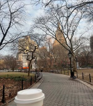 Caroline Winberg Instagram - Quick trip to NYC ❤️