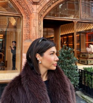 Cata Freer Instagram - Little walks ✨🤎